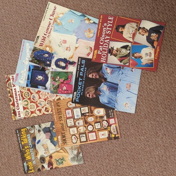 10 Leasure Arts Leaflets. - Picture 4 of 7